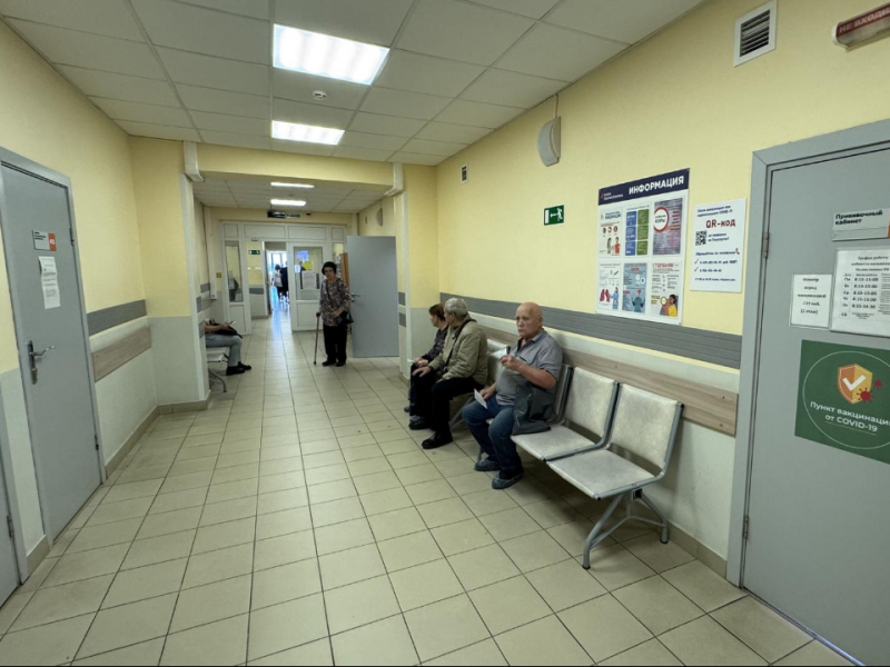 В больницах Сергиева Посада быстро и надежно защитят от гриппа, который ожидается зимой