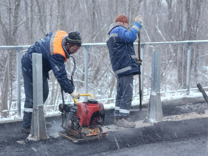 Движение моста через реку Сухмань открыли по двум полосам