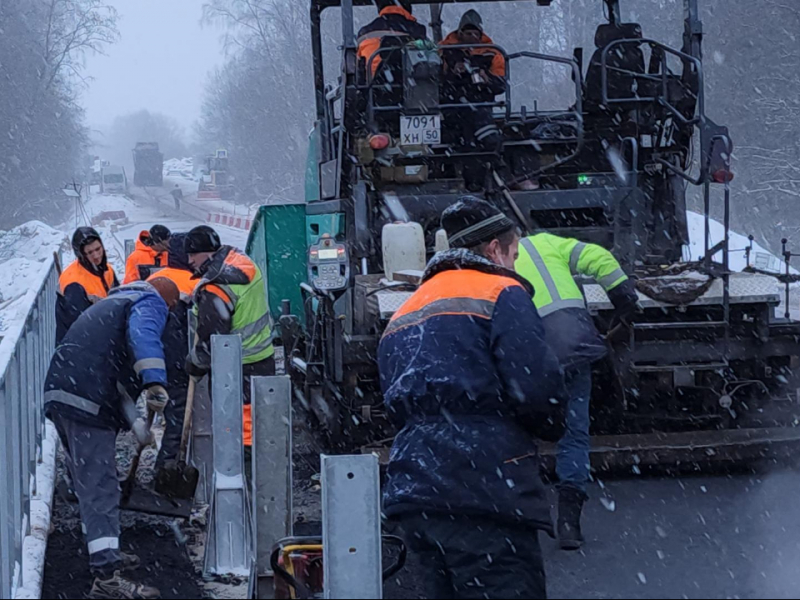 Движение моста через реку Сухмань открыли по двум полосам
