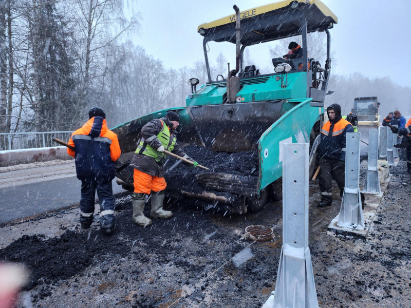 Движение моста через реку Сухмань открыли по двум полосам