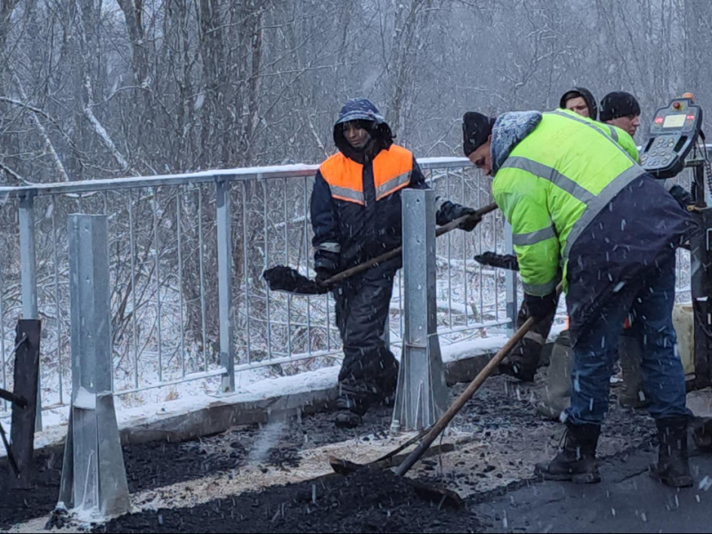 Движение моста через реку Сухмань открыли по двум полосам
