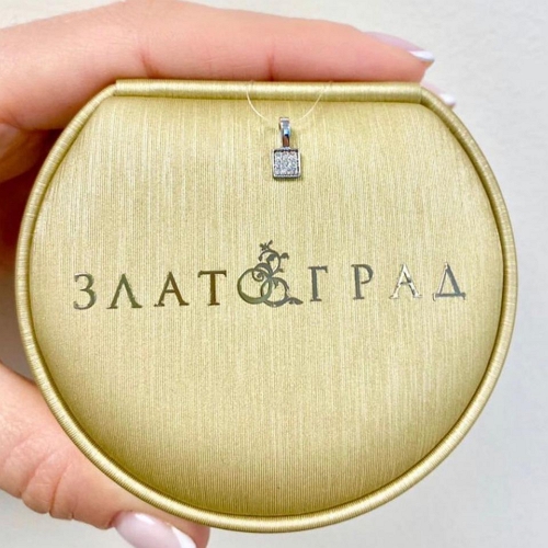 Разыграем золотой кулон с бриллиантами!